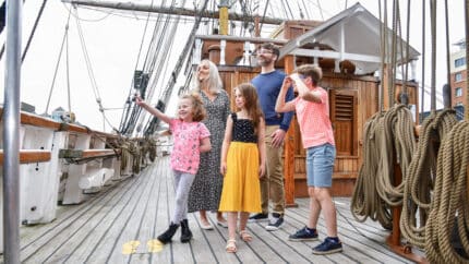 Jeanie-Johnston-Tall-Ship-Irish-Famine-Story-Dublin-City-Docklands_Web-Size